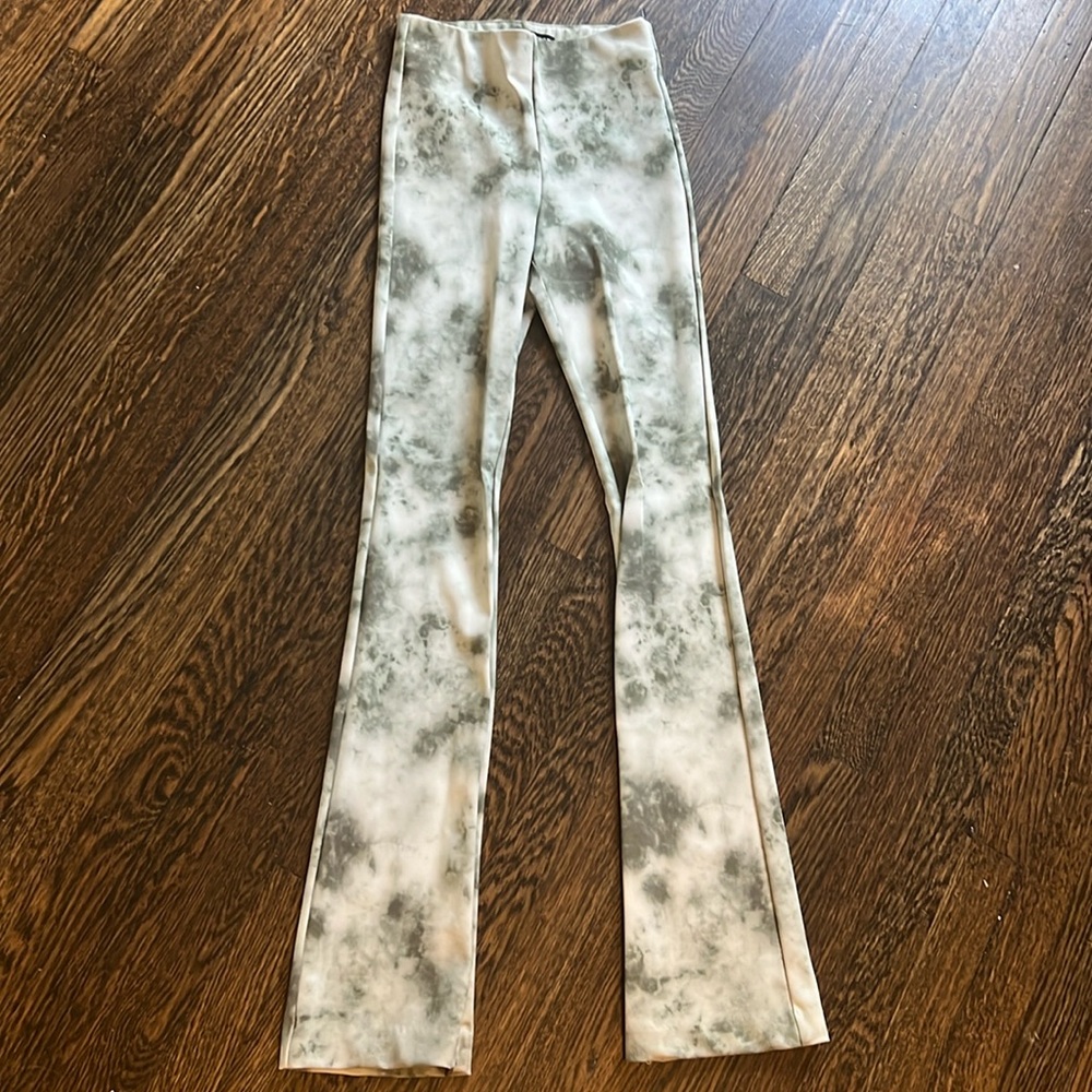 Tie-dye Zara Stetch Flair Pants